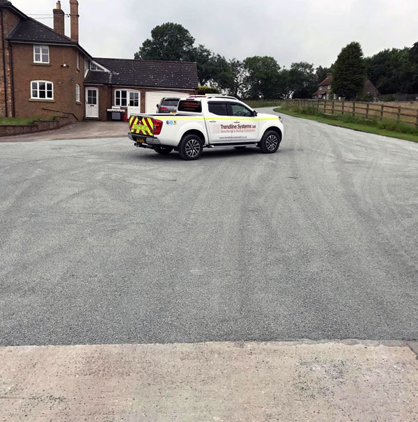 hot-tar-chippings